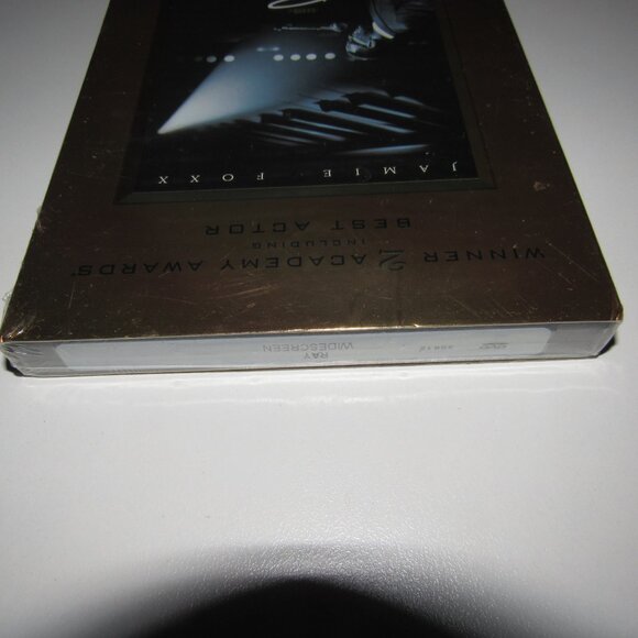 Ray DVD – Jamie Foxx as Ray Charles – Collector’s Edition / Academy Award Winner - Picture 3 of 3